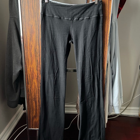 Lululemon Yoga Pants - Picture 4 of 6